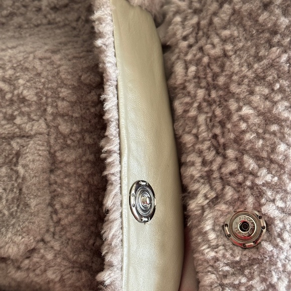 Shearling coat - Picture 6 of 8